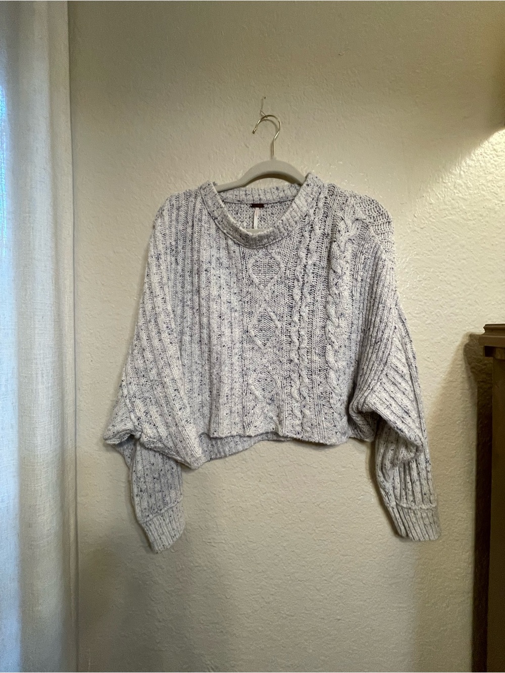 Cozy Cable Knit Cropped Sweater - Light Heather blue